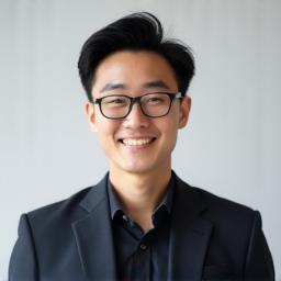 Professional headshot of Ji-hoon Lee, CEO of Seoul Minimal Style.